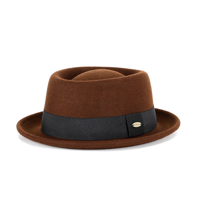 Chapeau vintage concave-convexe